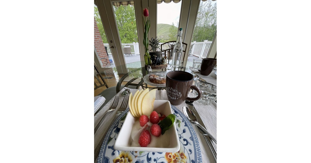 Breakfasts are a highlight at Warm Springs Inn