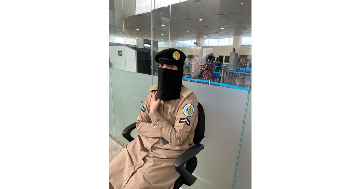 Customs official -Jeddah,, Saudi Arabia - @Karen Durand