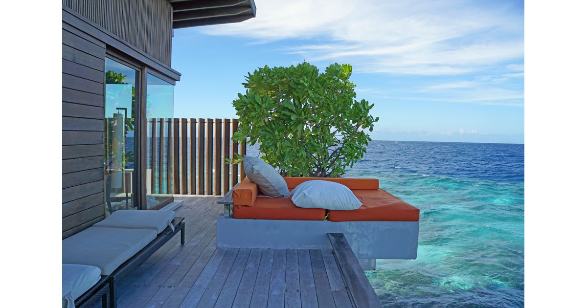 Park Hyatt Maldives Overwater Villa Balcony