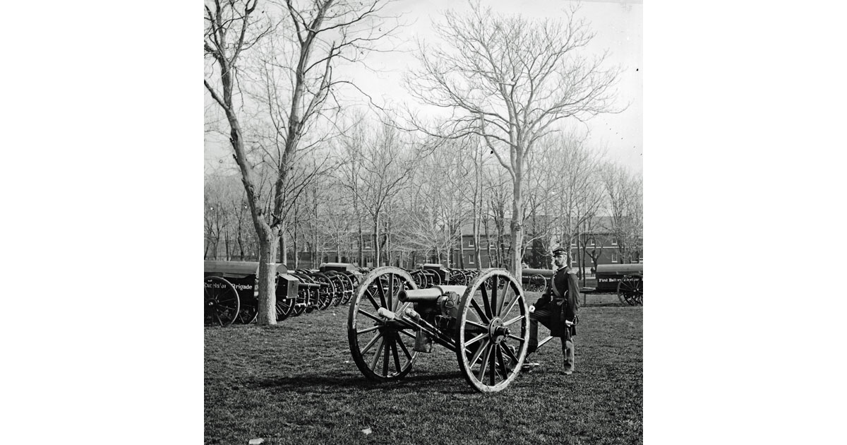 Soldier guarding arsenal - Washington,-D.C