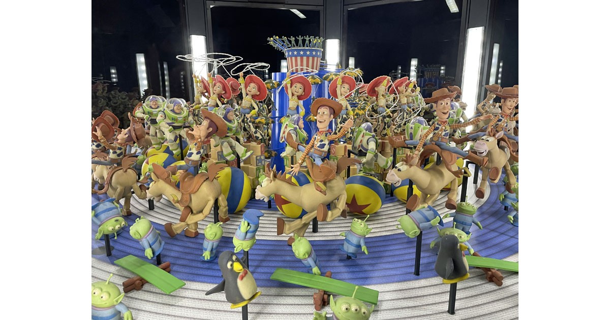 The Pixar Toy Story 3D Zoetrope