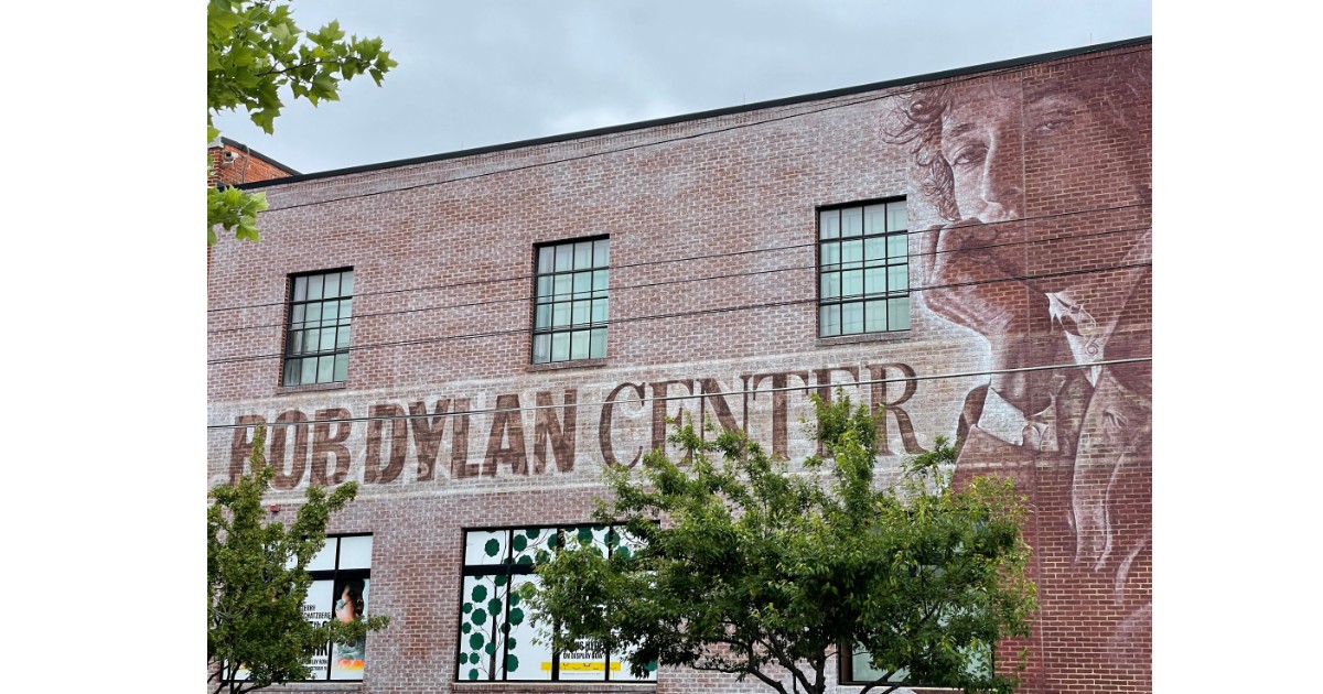 Welcome to the Bob Dylan Center