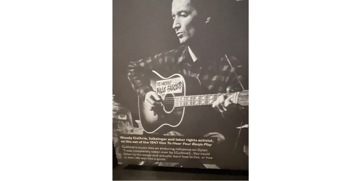 Woody Guthrie influenced Bob Dylan's music.